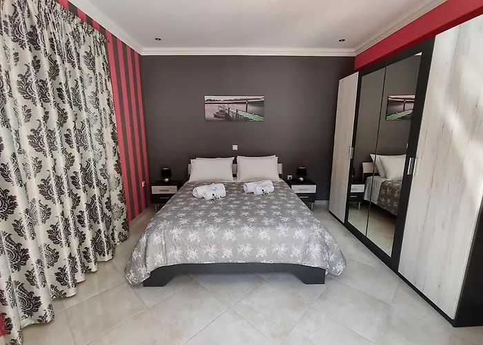 Apartment Silver Pearl *